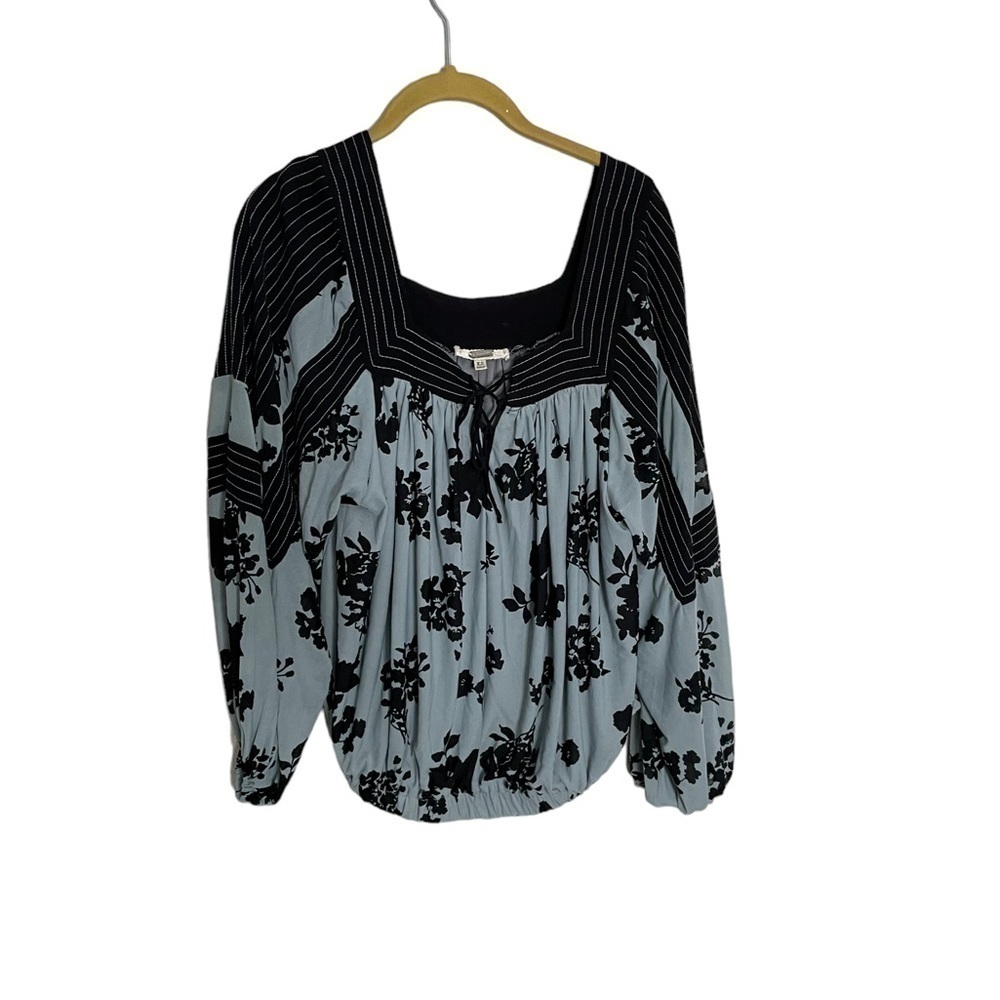 Buckle Gimmicks Blue Gray Black Floral Long Sleeve Blouse XS